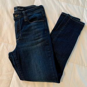 Universal Thread High-Rise Skinny Jean Size 8/29